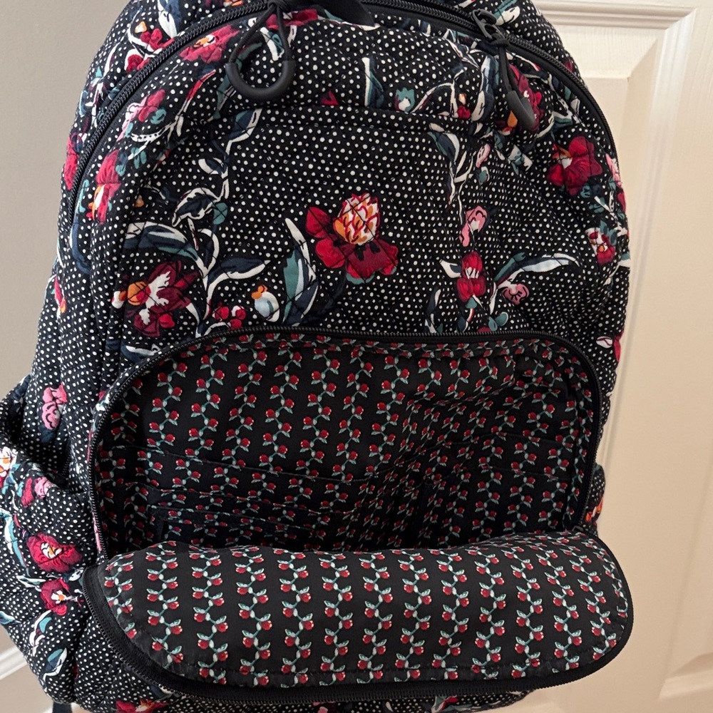 Vera Bradley Floral Backpack Perennials Noir Dot - Picture 3 of 3